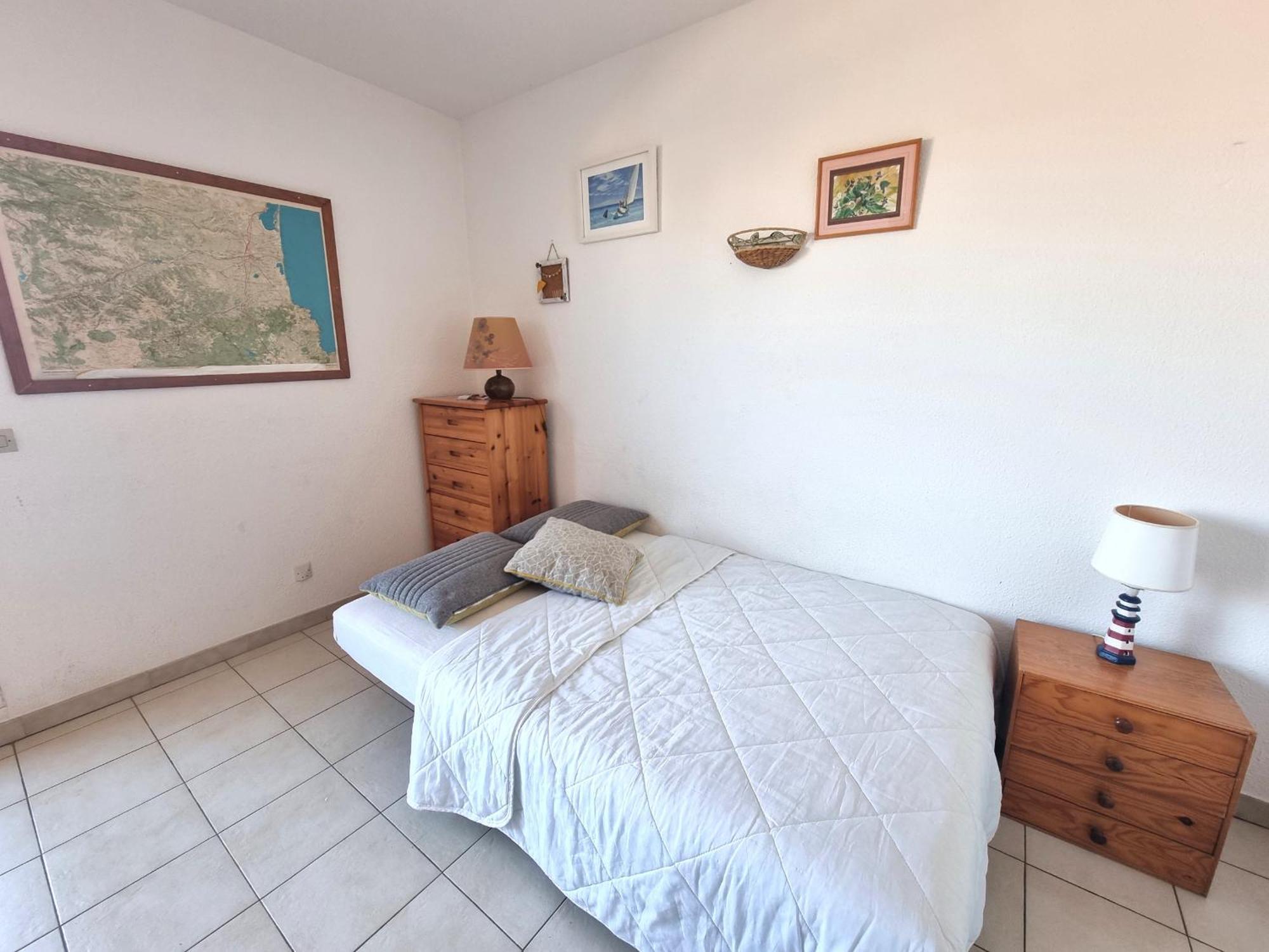 Port-Vendres: Studio Cabine Avec Terrasse, A 2 Pas Du Port - Fr-1-309-256 Порт Вендрес Екстериор снимка
