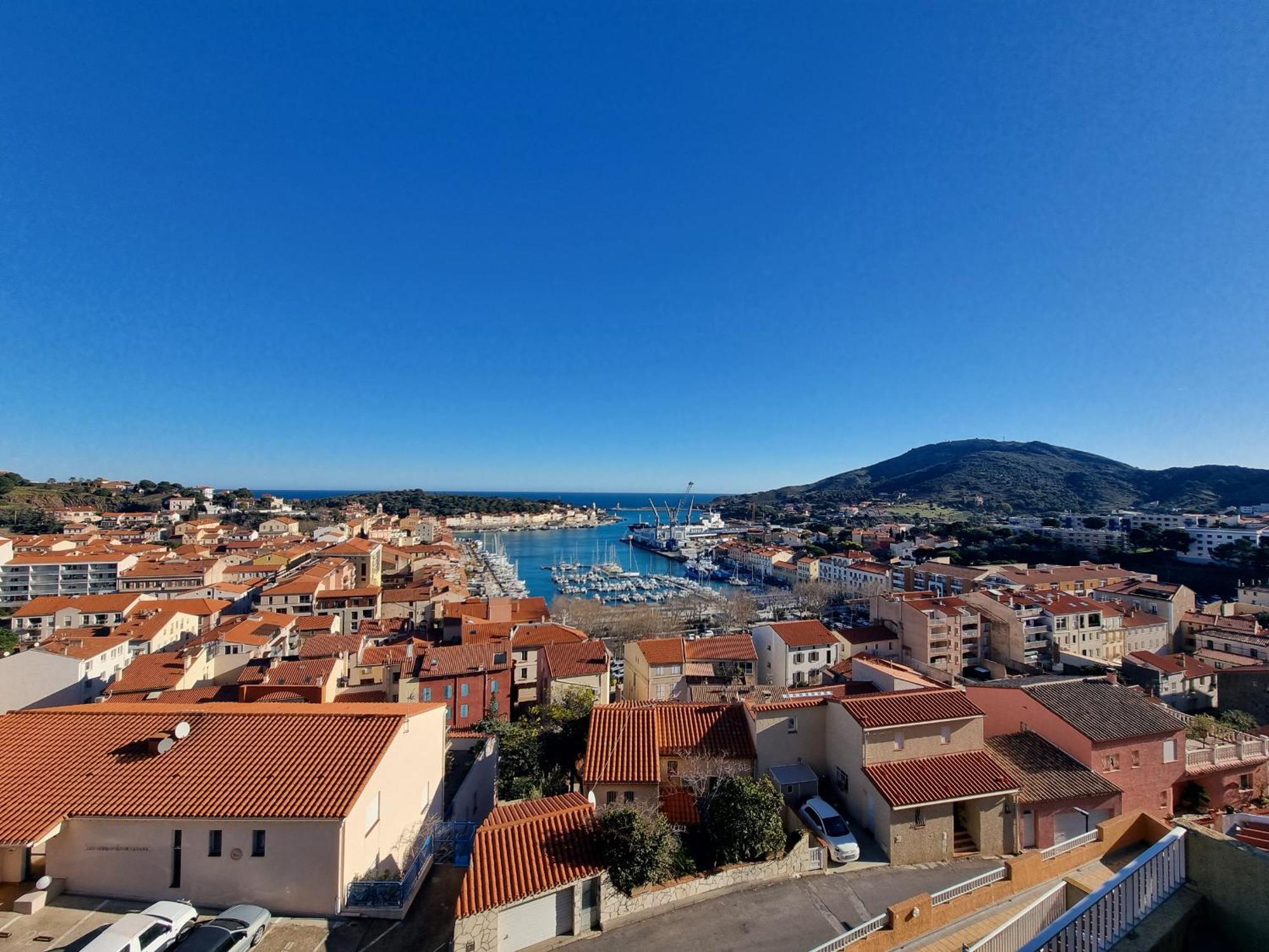 Port-Vendres: Studio Cabine Avec Terrasse, A 2 Pas Du Port - Fr-1-309-256 Порт Вендрес Екстериор снимка